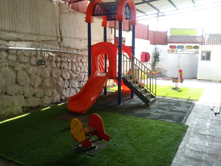 Patio Kinder1